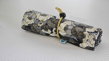 krijtjesrol grijs bloemen