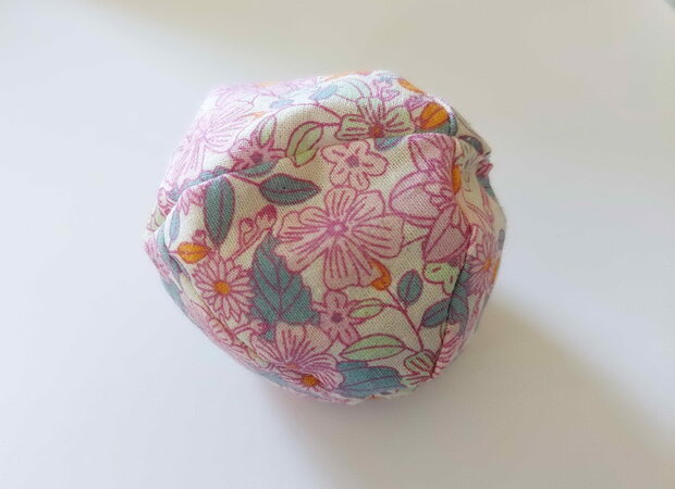 pittenzakje / ROZE BLOEMETJES