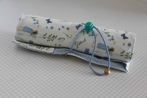 potloodrol bloemenkinderen blauw
